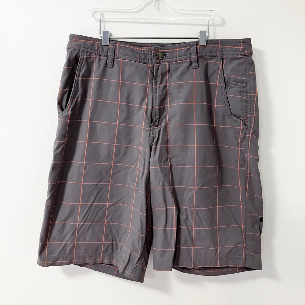 Lululemon | Gray Kahuna Checkered Shorts 34 Athletic Basic Casual Summer